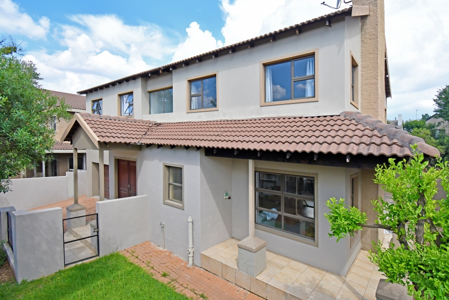 3 Bedroom Property for Sale in Beverley Gauteng