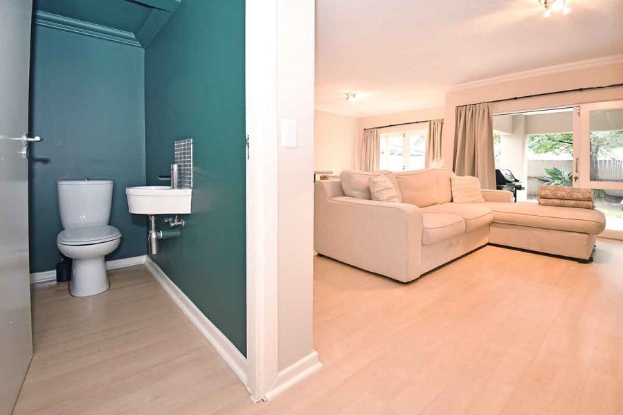 To Let 2 Bedroom Property for Rent in Fourways Gauteng