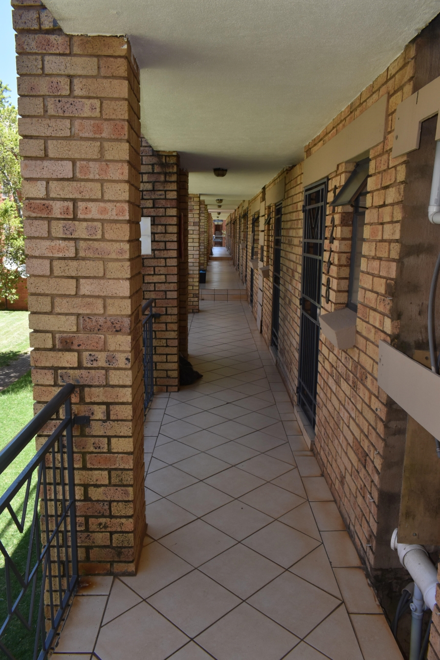 2 Bedroom Property for Sale in Wonderpark Estate Gauteng