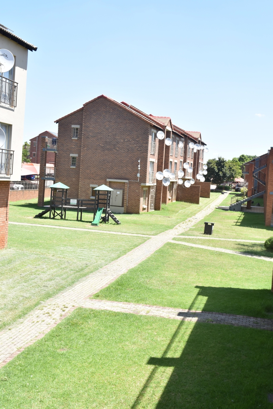 2 Bedroom Property for Sale in Wonderpark Estate Gauteng