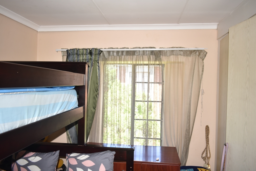 2 Bedroom Property for Sale in Wonderpark Estate Gauteng