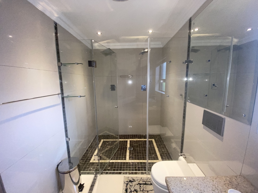 To Let 1 Bedroom Property for Rent in Fourways Gauteng