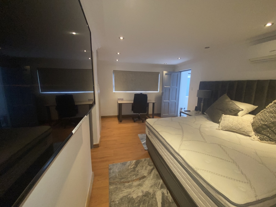 To Let 1 Bedroom Property for Rent in Fourways Gauteng