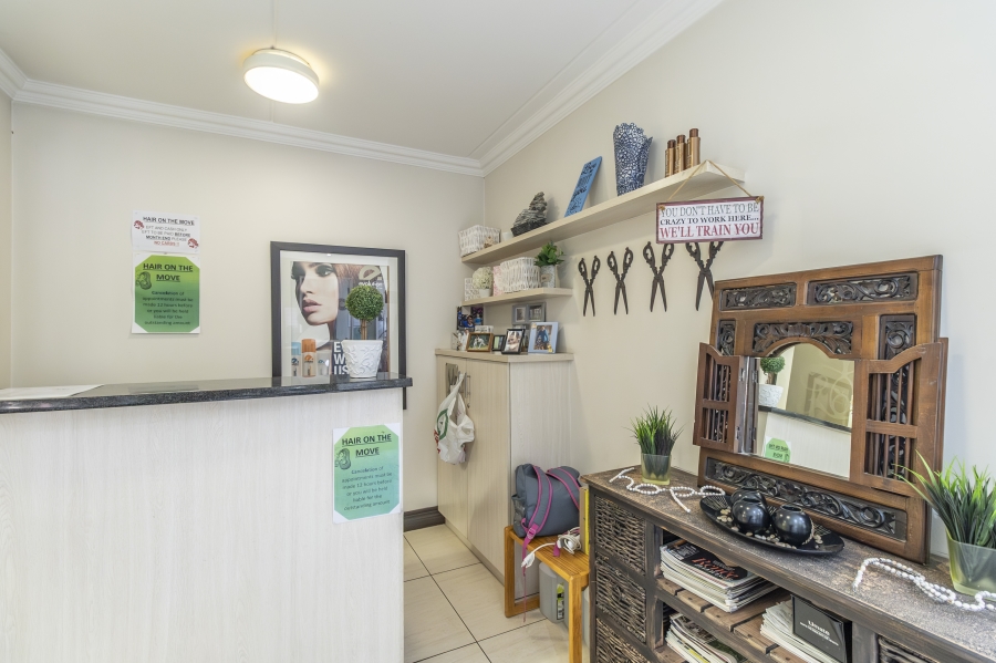 2 Bedroom Property for Sale in Olivedale Gauteng