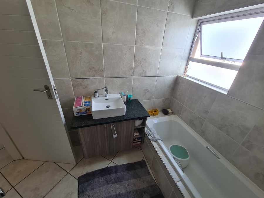 To Let 3 Bedroom Property for Rent in Riverspray Lifestyle Estate Gauteng