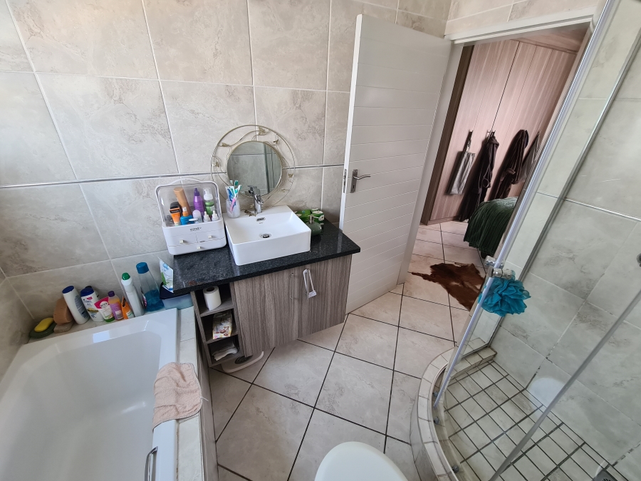 To Let 3 Bedroom Property for Rent in Riverspray Lifestyle Estate Gauteng