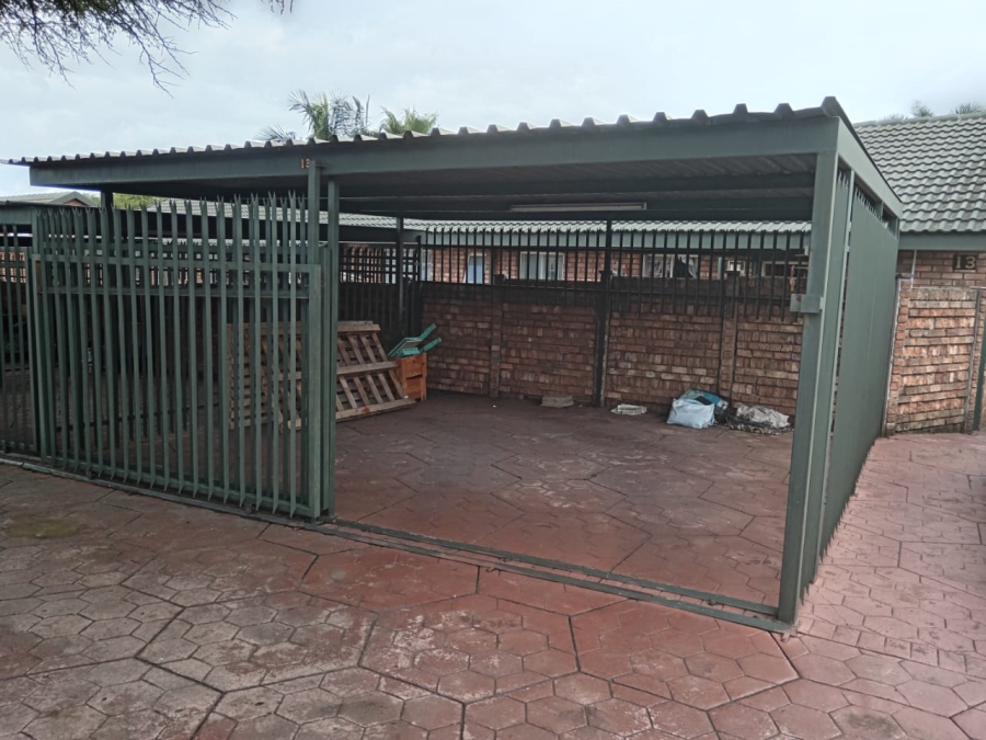 3 Bedroom Property for Sale in Ekklesia Gauteng