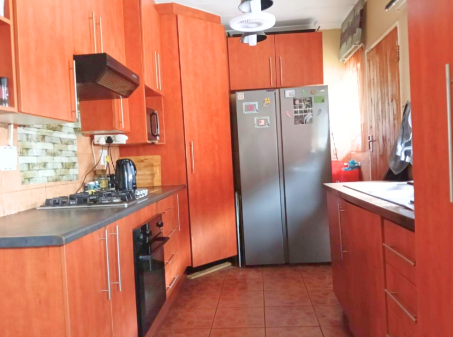 3 Bedroom Property for Sale in Randgate Gauteng