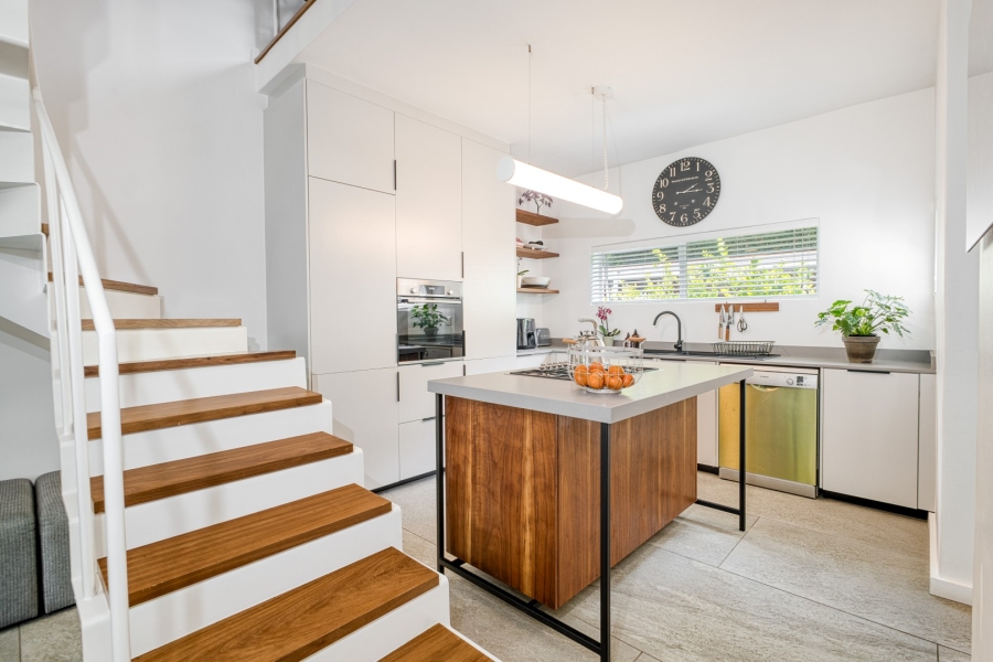 2 Bedroom Property for Sale in Hyde Park Gauteng