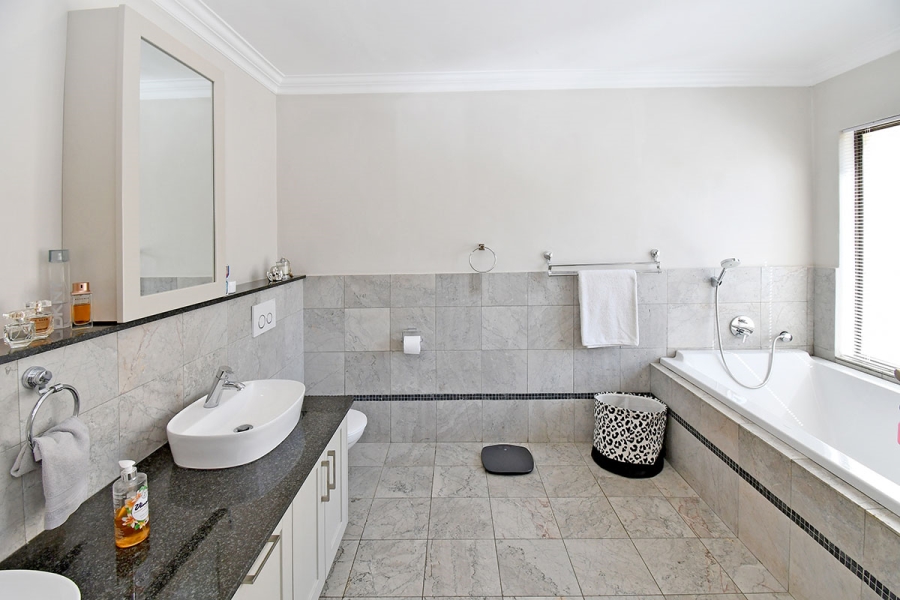 3 Bedroom Property for Sale in Inanda Gauteng