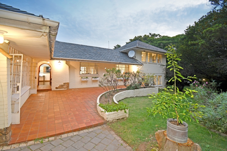 5 Bedroom Property for Sale in Bryanston Gauteng