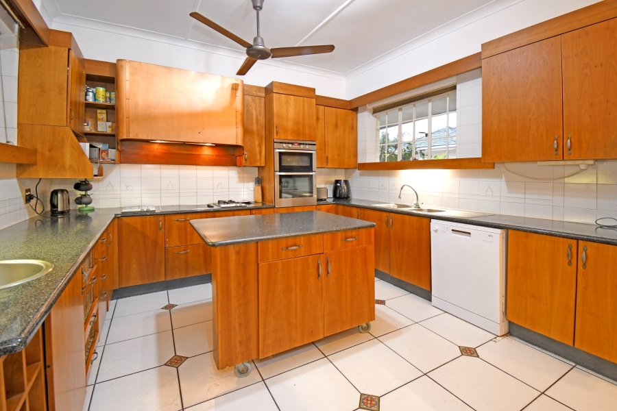 5 Bedroom Property for Sale in Bryanston Gauteng