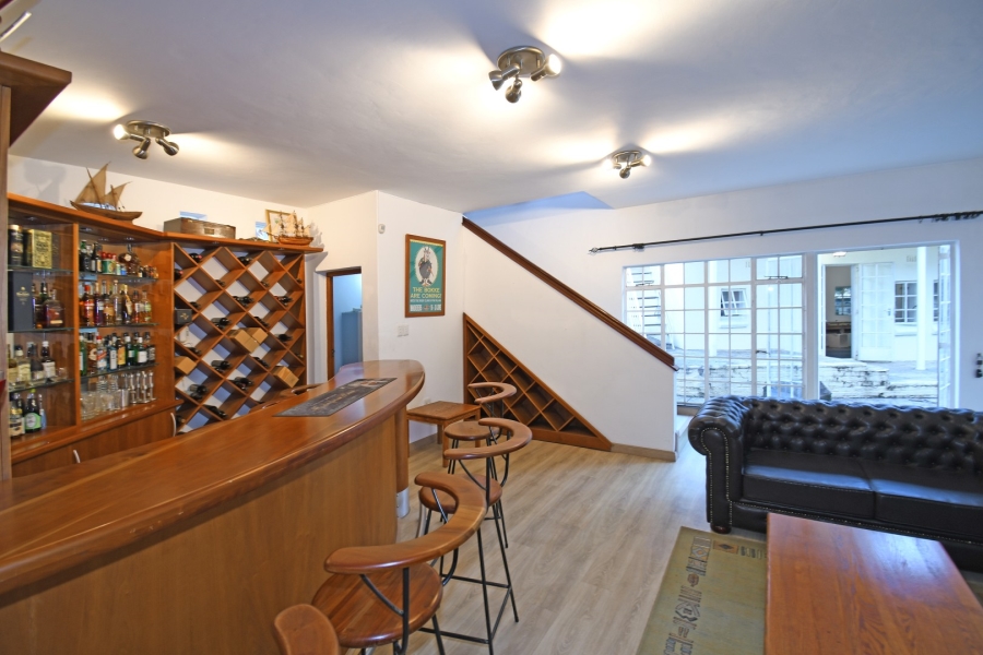 5 Bedroom Property for Sale in Bryanston Gauteng