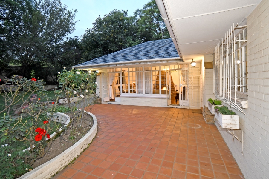 5 Bedroom Property for Sale in Bryanston Gauteng