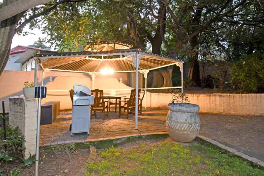 5 Bedroom Property for Sale in Bryanston Gauteng