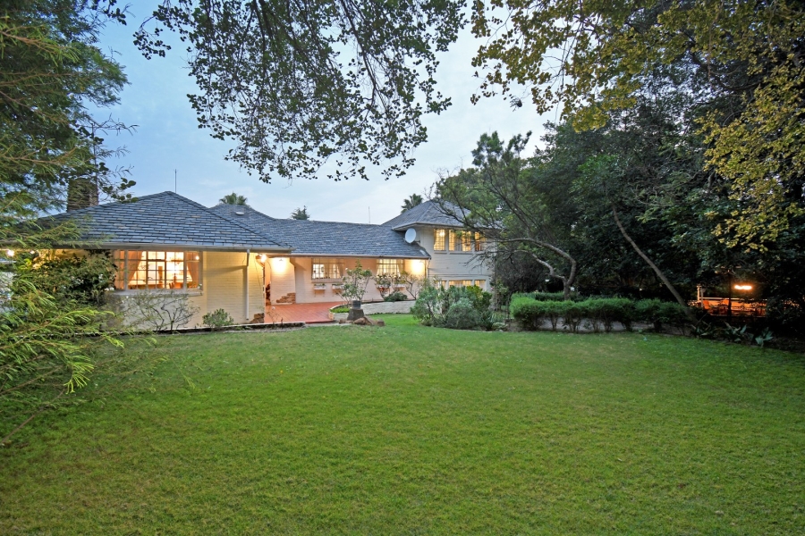 5 Bedroom Property for Sale in Bryanston Gauteng