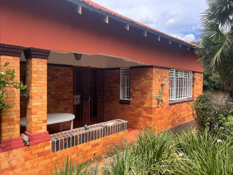 3 Bedroom Property for Sale in Highlands North Gauteng