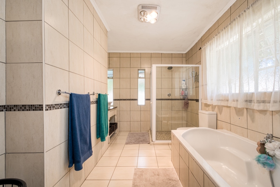 4 Bedroom Property for Sale in Boskruin Gauteng