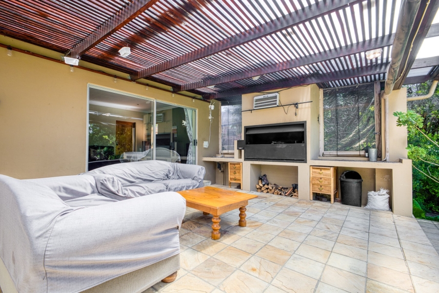 4 Bedroom Property for Sale in Boskruin Gauteng