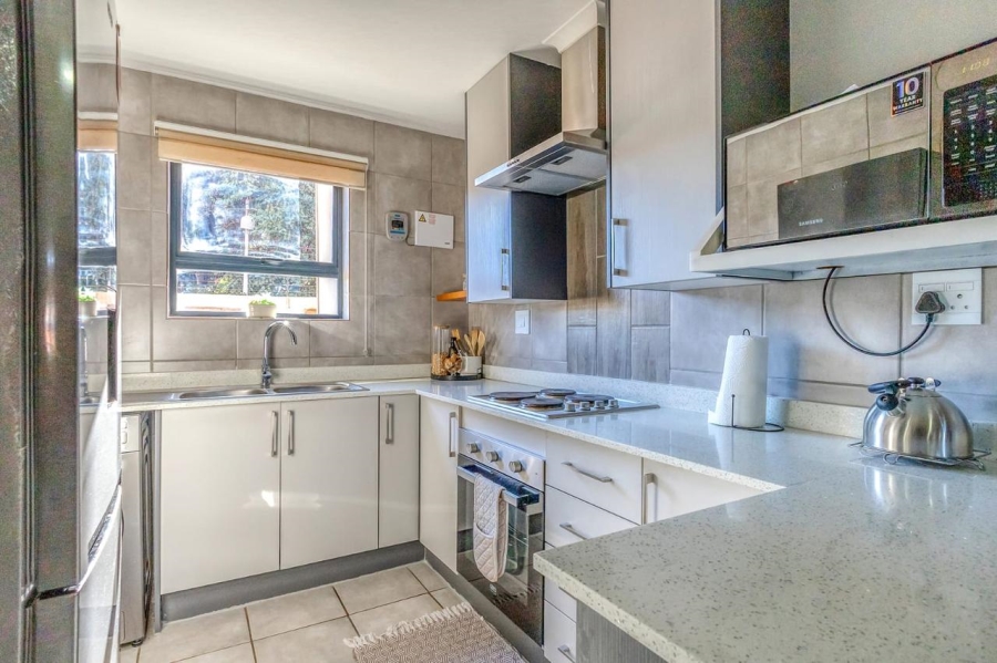 2 Bedroom Property for Sale in Witpoortjie Gauteng