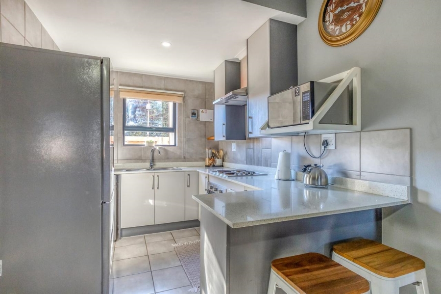 2 Bedroom Property for Sale in Witpoortjie Gauteng