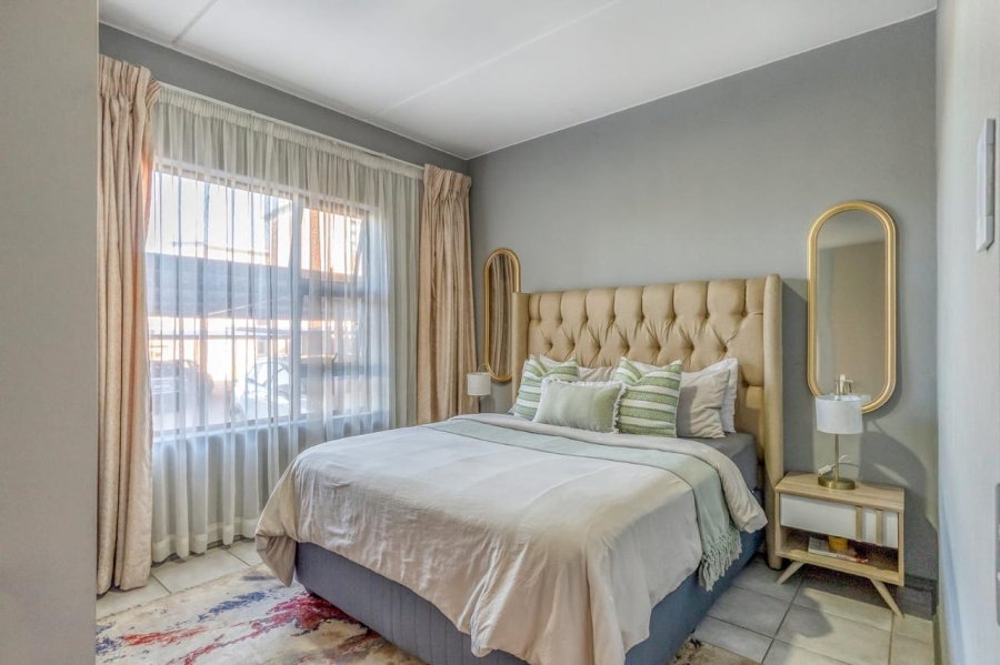 2 Bedroom Property for Sale in Witpoortjie Gauteng