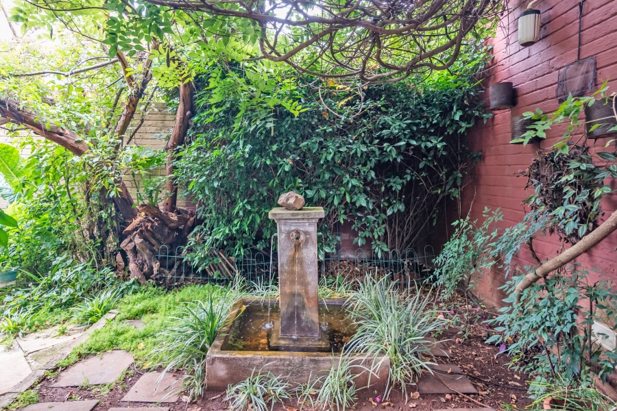 2 Bedroom Property for Sale in Westdene Gauteng