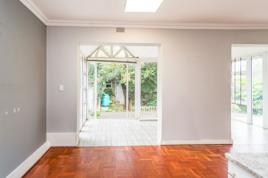 2 Bedroom Property for Sale in Westdene Gauteng