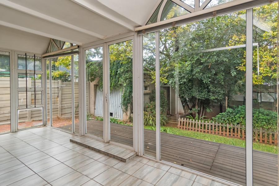 2 Bedroom Property for Sale in Westdene Gauteng