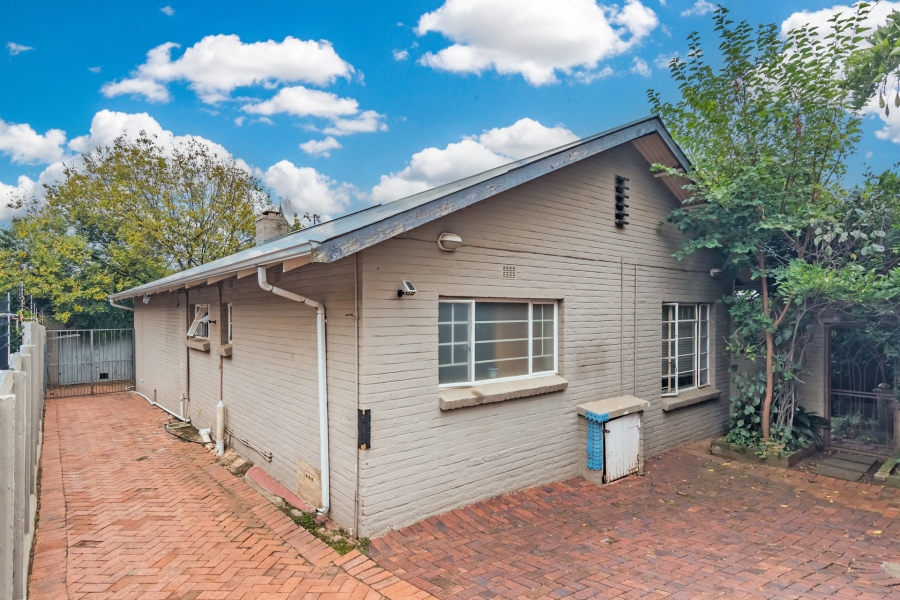 2 Bedroom Property for Sale in Westdene Gauteng