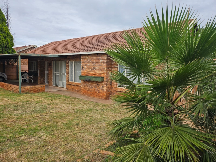 3 Bedroom Property for Sale in Doornpoort Gauteng