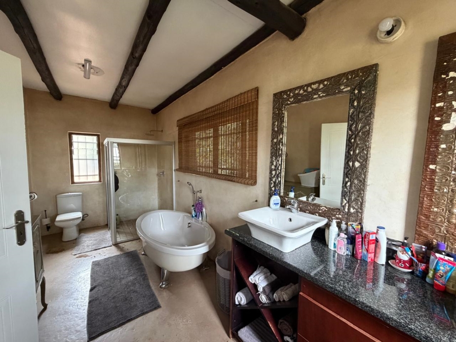 3 Bedroom Property for Sale in Eldoraigne Gauteng