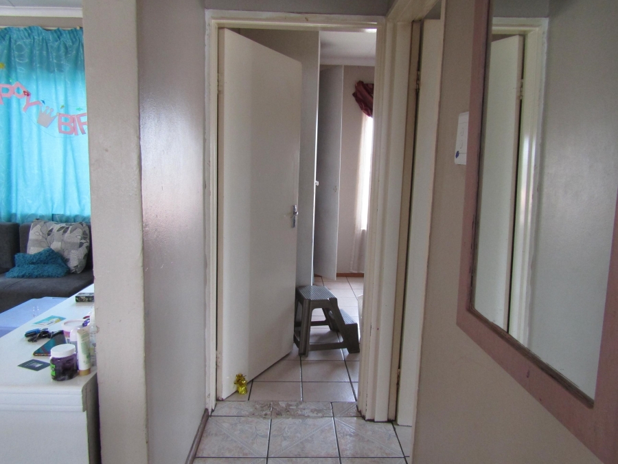 2 Bedroom Property for Sale in Mondeor Gauteng