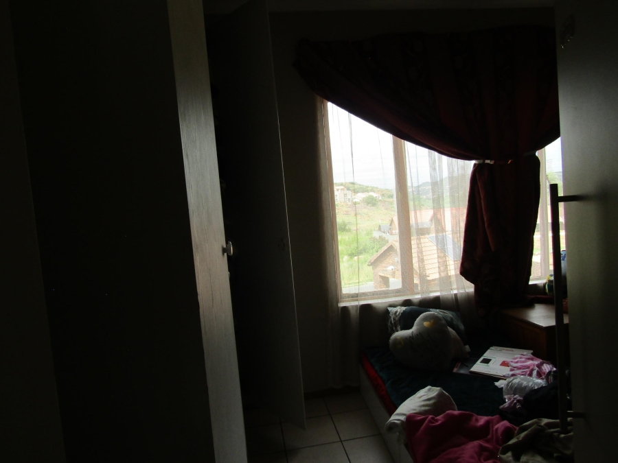 2 Bedroom Property for Sale in Mondeor Gauteng