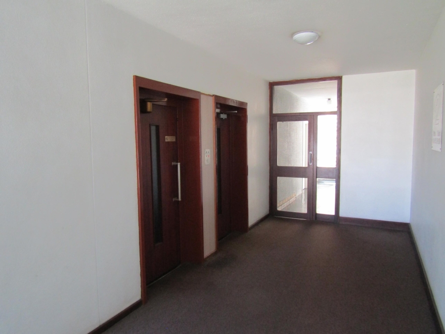 1 Bedroom Property for Sale in Parktown Gauteng