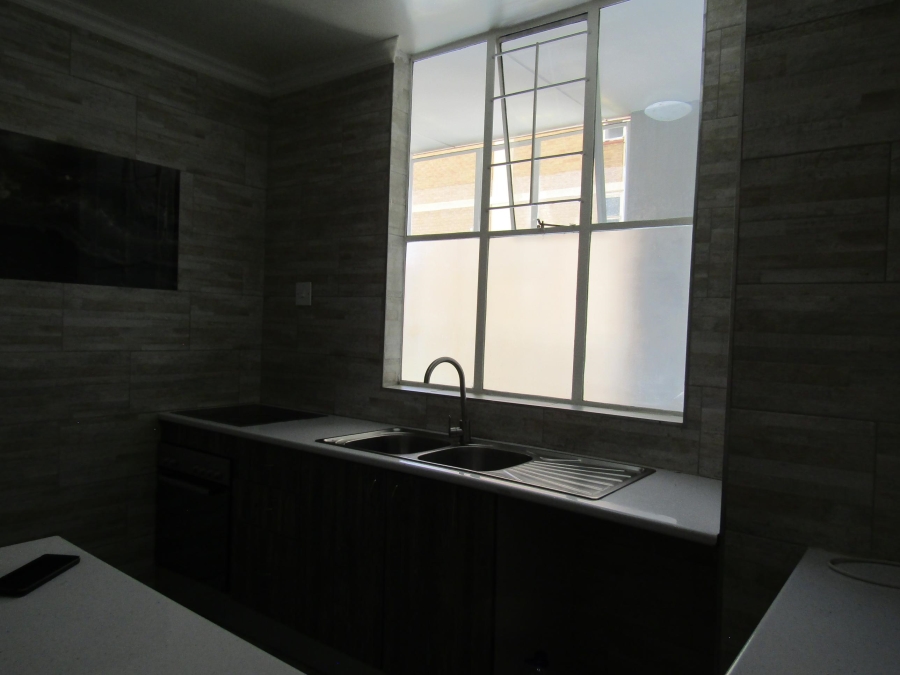 1 Bedroom Property for Sale in Parktown Gauteng