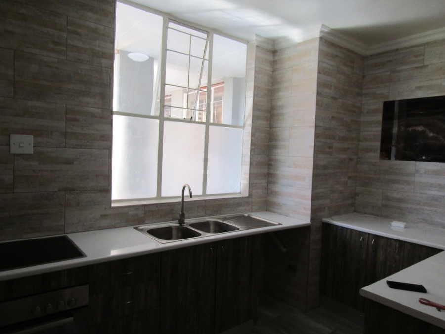 1 Bedroom Property for Sale in Parktown Gauteng