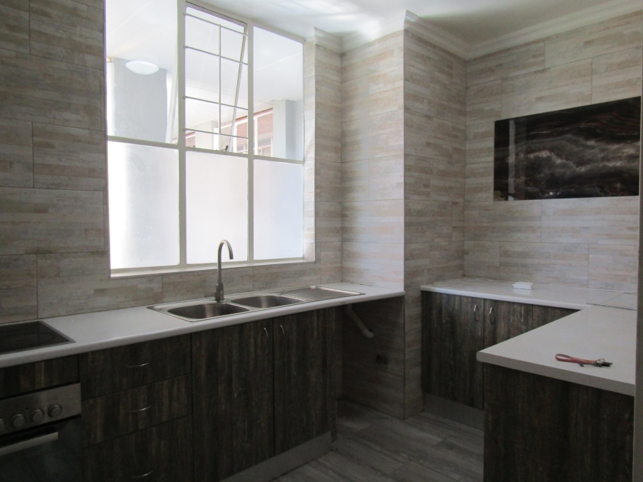 1 Bedroom Property for Sale in Parktown Gauteng