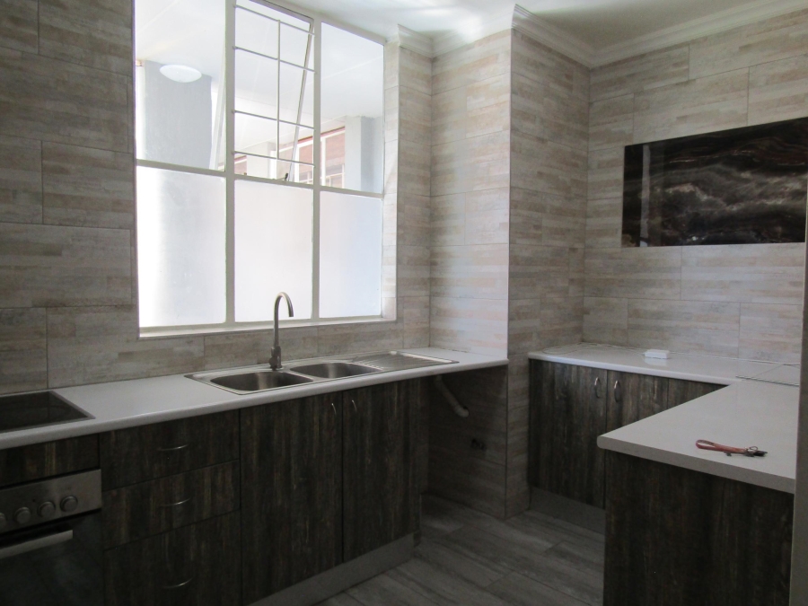 1 Bedroom Property for Sale in Parktown Gauteng