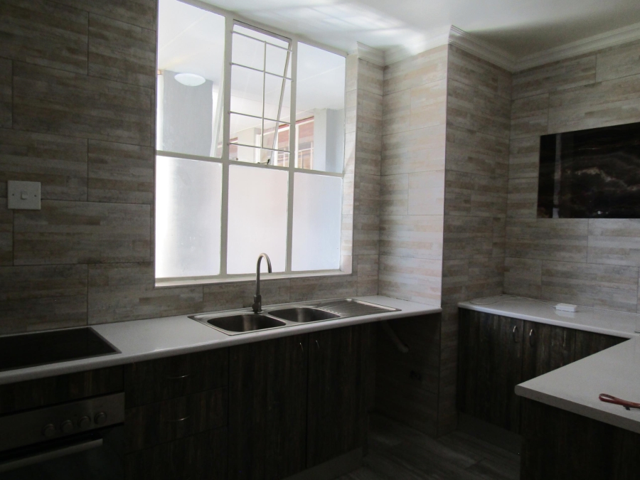 1 Bedroom Property for Sale in Parktown Gauteng