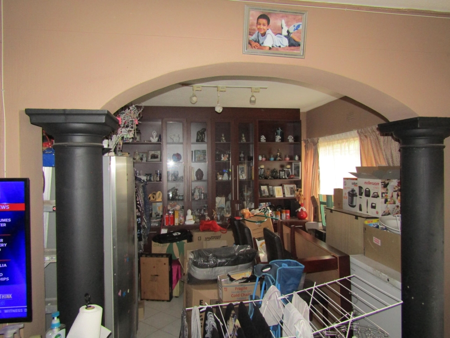 3 Bedroom Property for Sale in Mondeor Gauteng