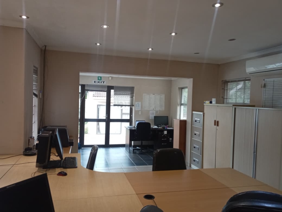 To Let commercial Property for Rent in Buccleuch Gauteng