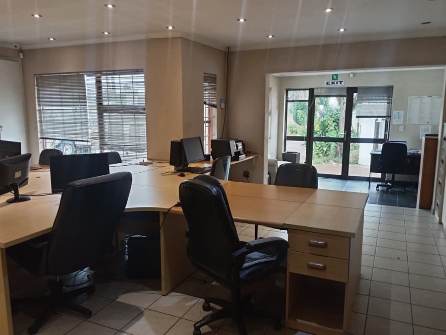 To Let commercial Property for Rent in Buccleuch Gauteng
