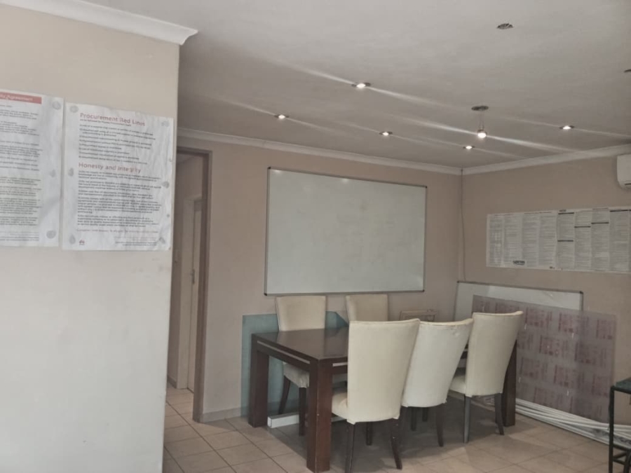 To Let commercial Property for Rent in Buccleuch Gauteng