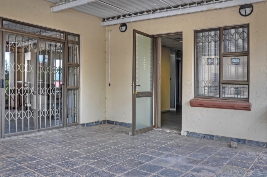 To Let commercial Property for Rent in Noordwyk Gauteng