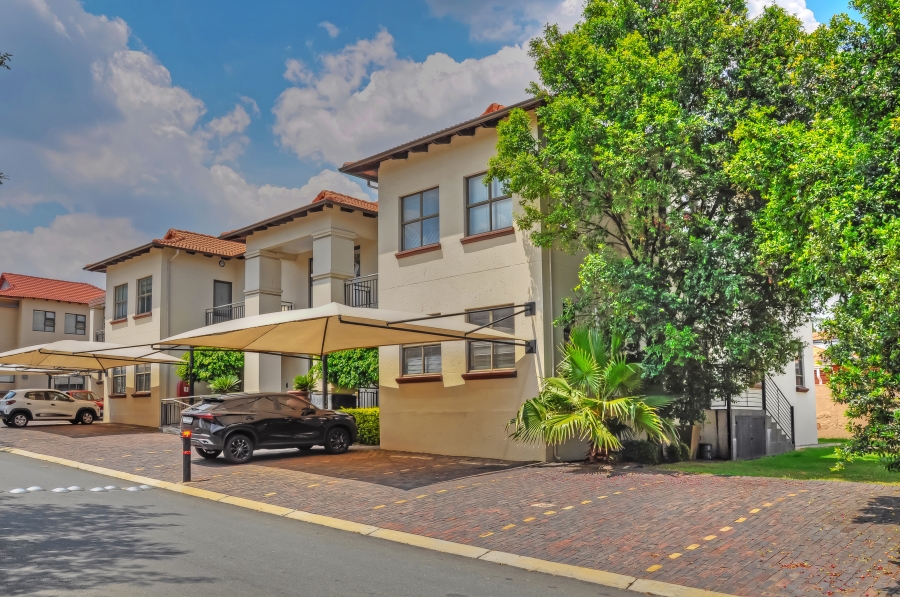 To Let commercial Property for Rent in Noordwyk Gauteng