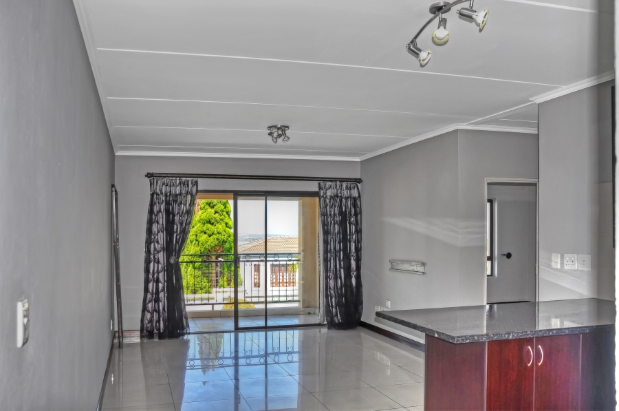 2 Bedroom Property for Sale in Erand Gardens Gauteng