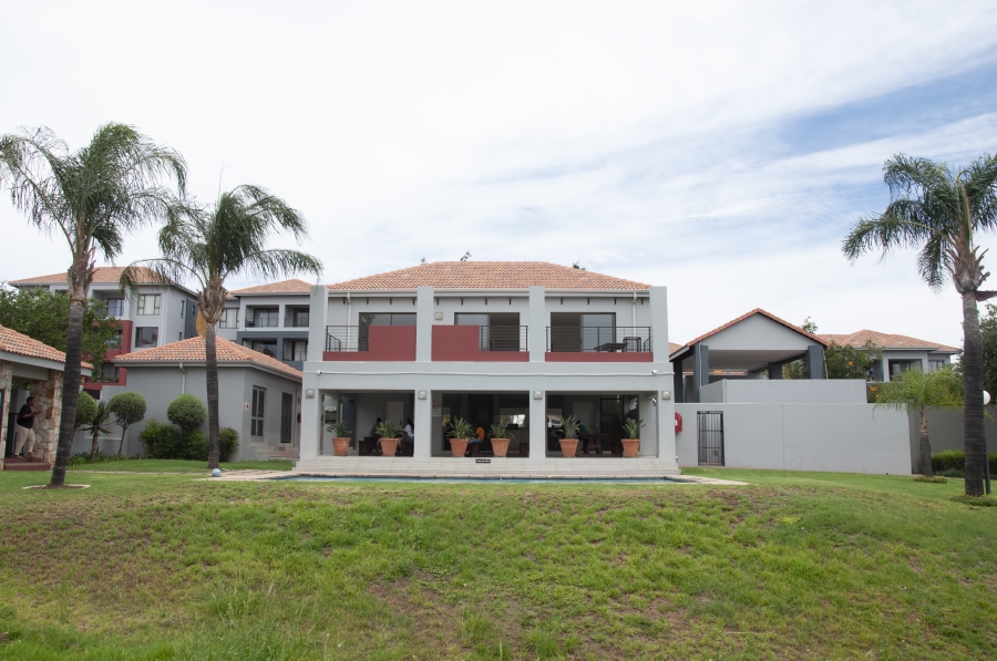 1 Bedroom Property for Sale in Barbeque Downs Gauteng