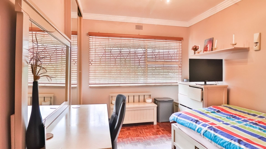 To Let 4 Bedroom Property for Rent in Gillview Gauteng