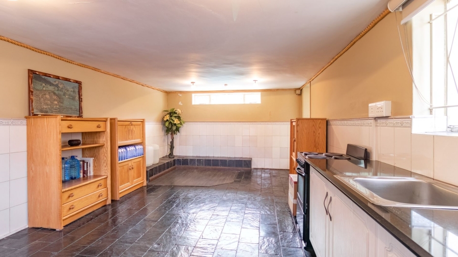 To Let 4 Bedroom Property for Rent in Gillview Gauteng